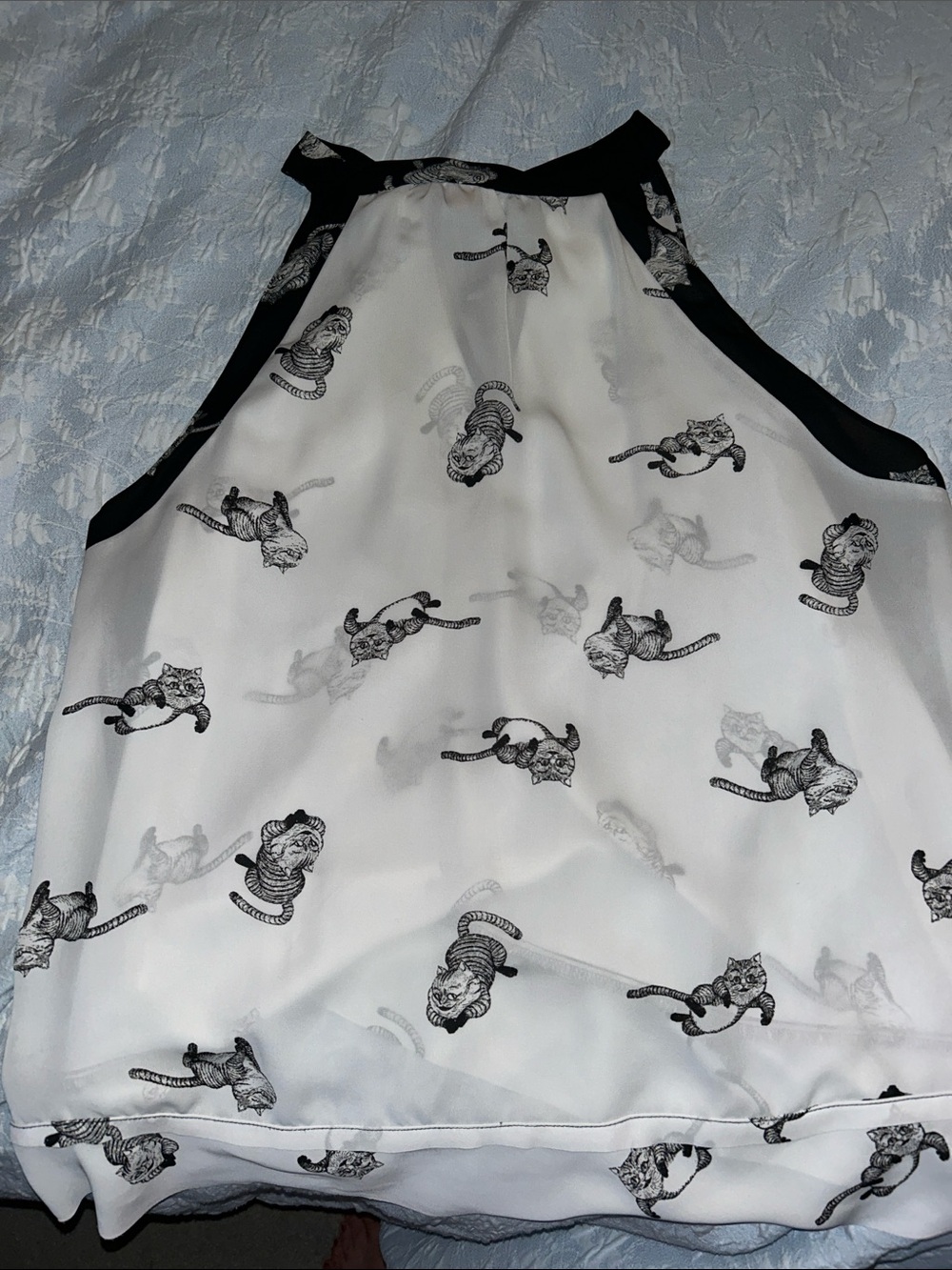 Disney Black and White Cheshire Cat-Print Tie-Neck blouse XL - Picture 5 of 5